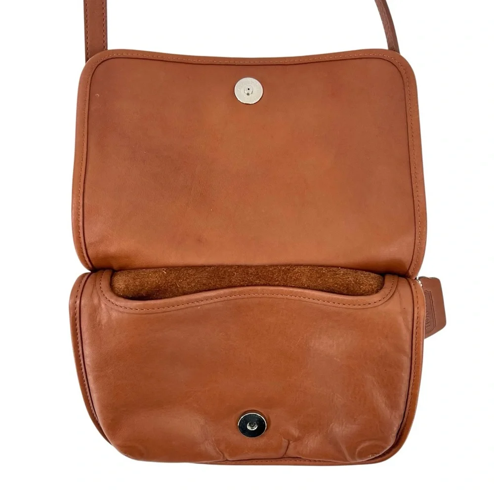 COACH 9132 Vintage Brown Small Leather Hippie Flap Crossbody Bag
